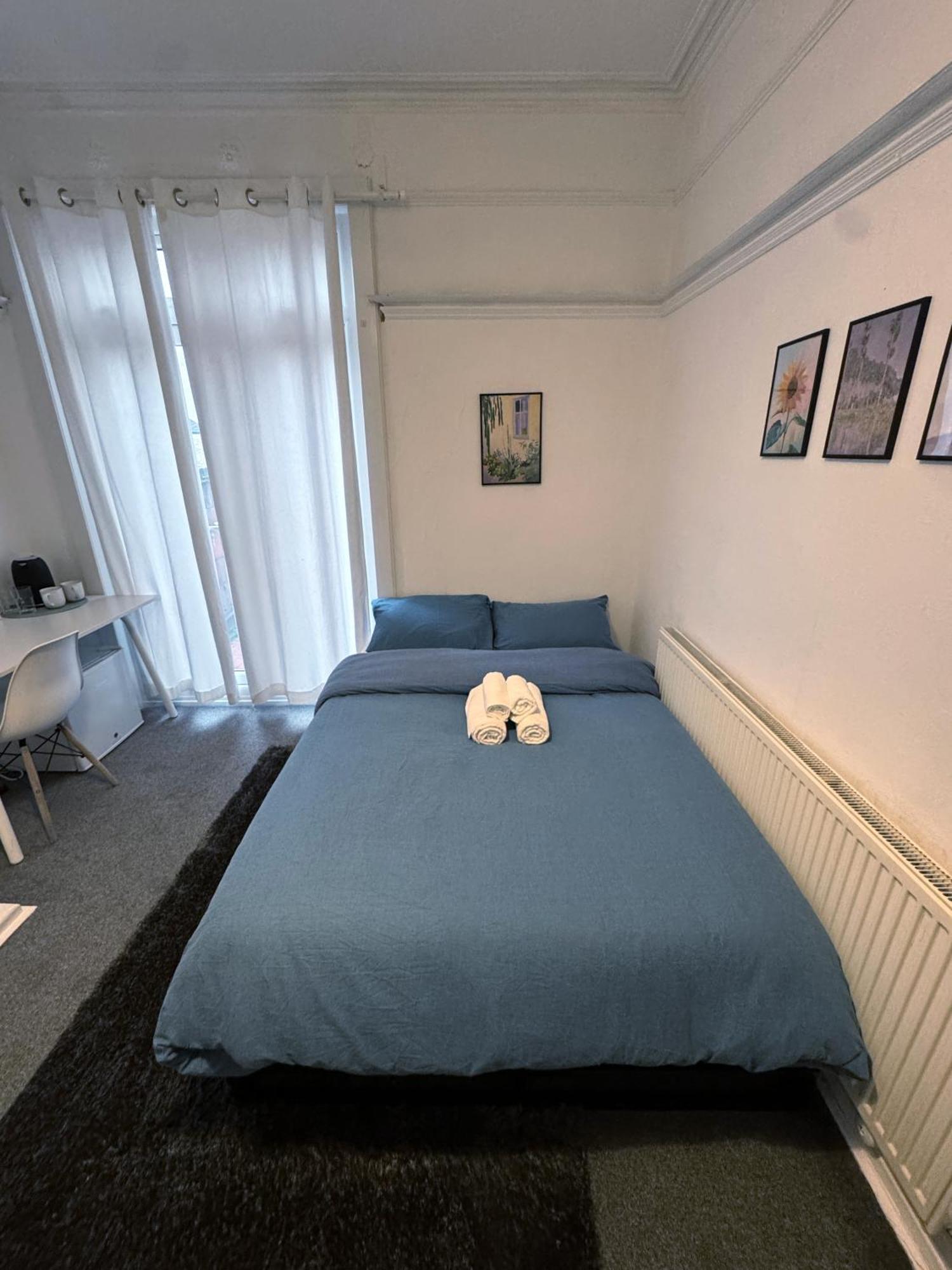 Cosy Double Rooms A Stones Throw From Wembley Stadium London Bilik gambar