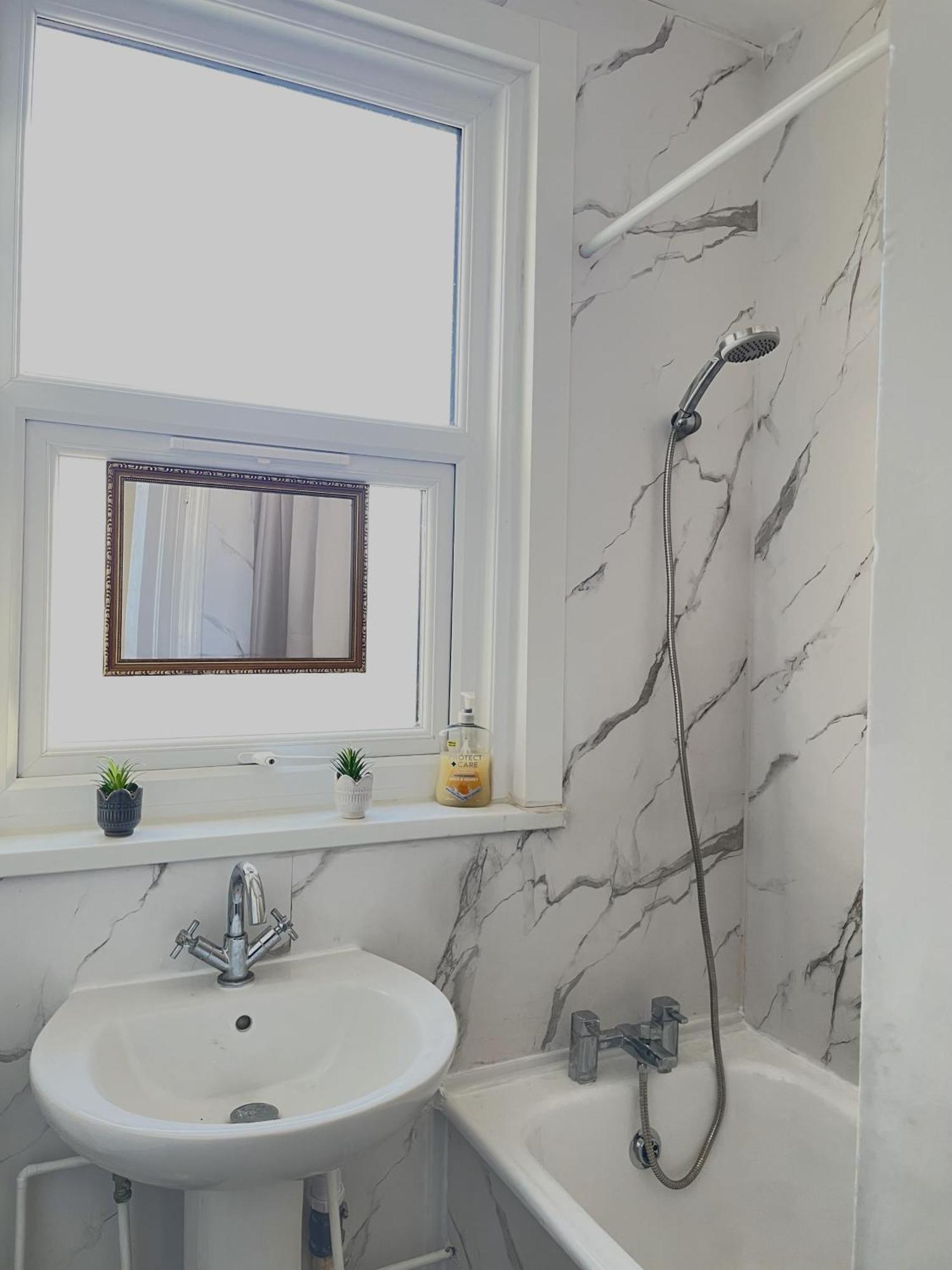 Cosy Double Rooms A Stones Throw From Wembley Stadium London Luaran gambar
