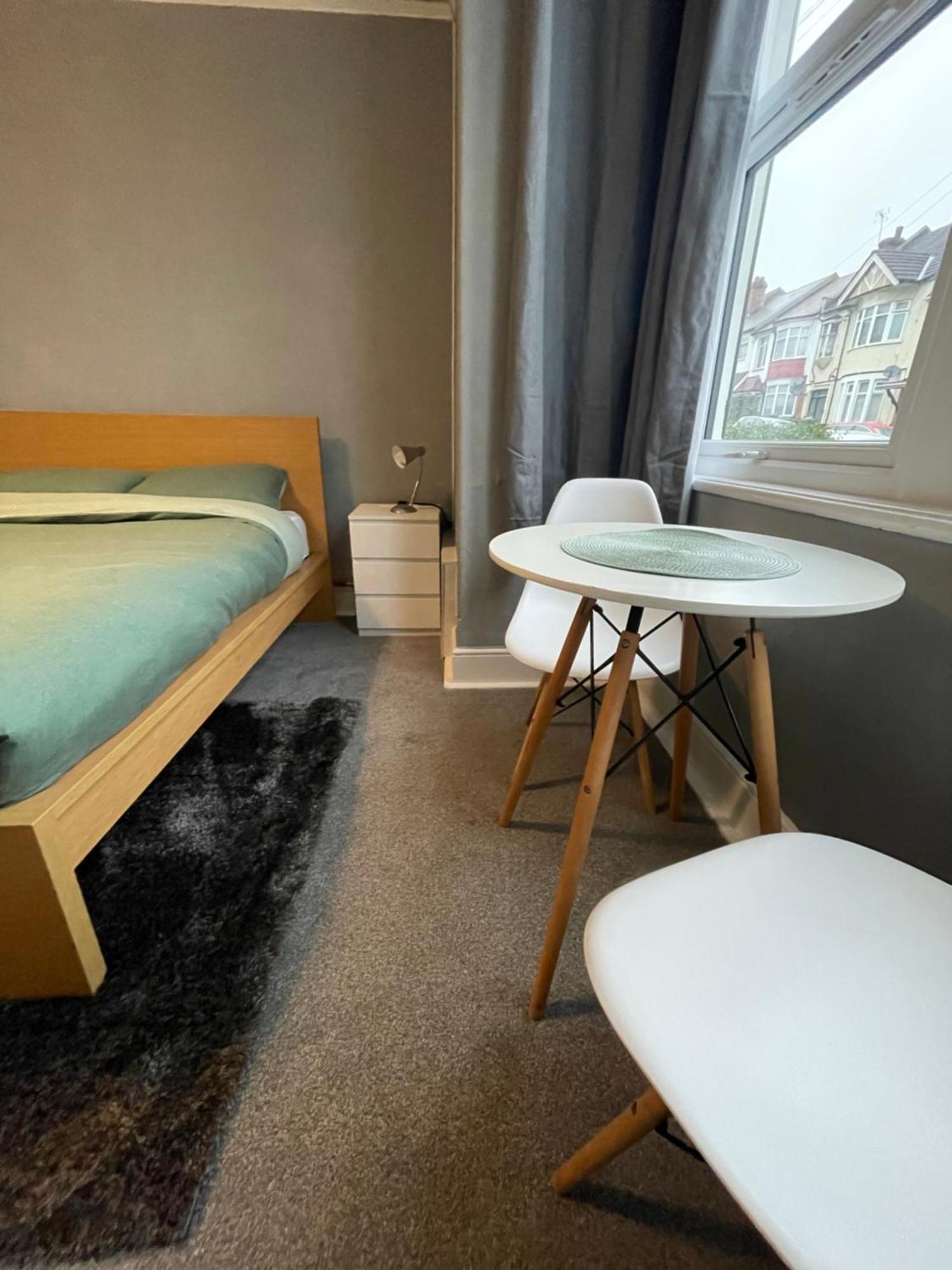 Cosy Double Rooms A Stones Throw From Wembley Stadium London Luaran gambar